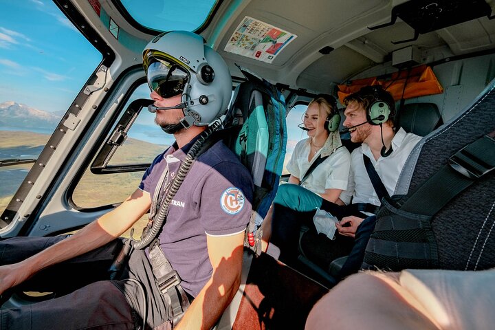 Abu Dhabi  Helicopter Ride