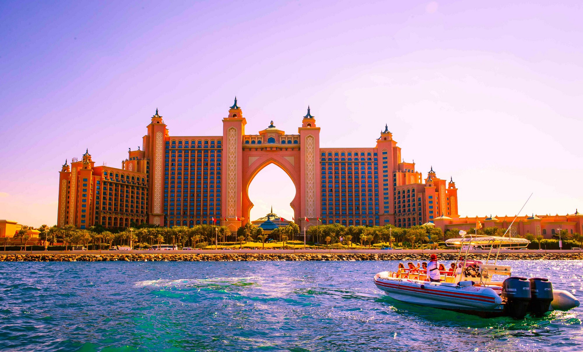 Love Boats Dubai