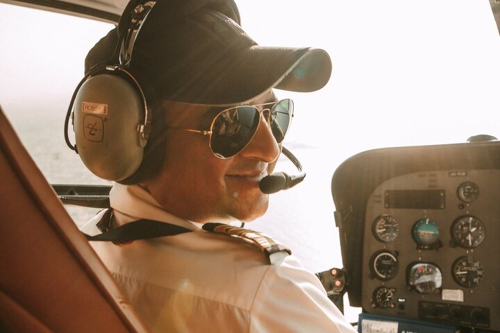 Abu Dhabi  Helicopter Ride